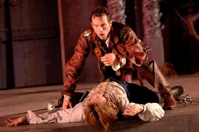 romeo kills shakespeare performance
